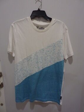 BKLYN Cloth  Mens T-Shirt SIZE M  White Blue Pull Over Short Sleeve NEW WITH TAG